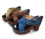 The new stylish high-heeled sandals with thick