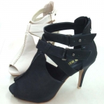 Fish head in waterproof fashion high-heeled sandals pretty woman
