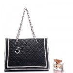 Lingge Korean ladies fashion mobile chain shoulder bag black and white color