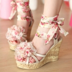 [Brad] carbazole bohemian summer waterproof platform shoes with the female flowers string